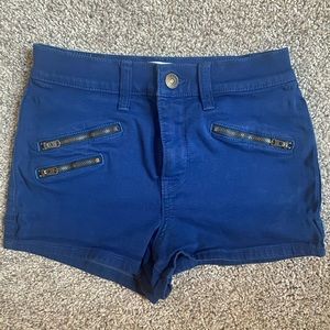 High waisted zipper pocket shorts